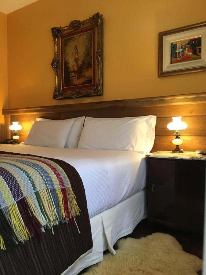 Nobles De Bosque Inn